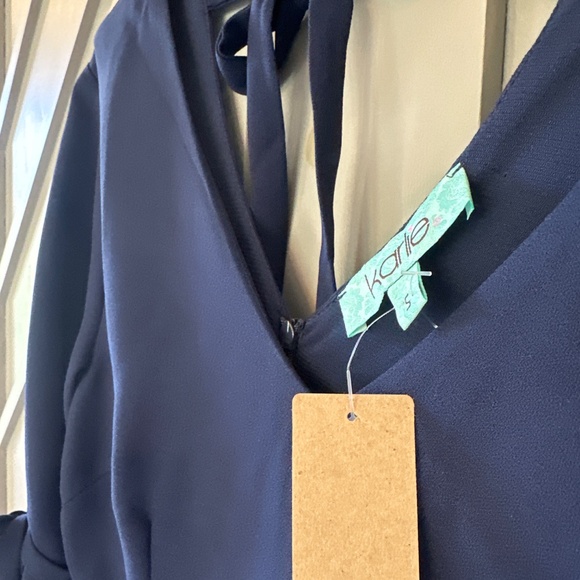 Karlie Navy Shorts Romper 3/4 sleeves NWT - Picture 5 of 5